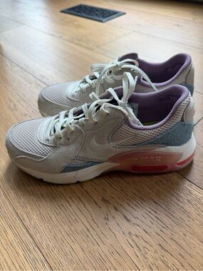 Nike Women's AirMax Sneakers in Cream, Lilac & Light Blue